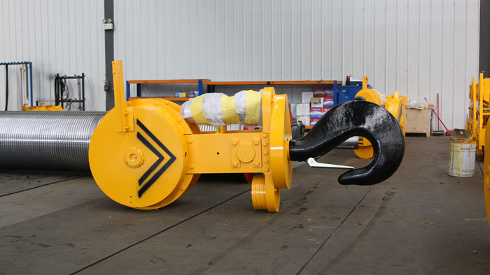 swivel crane hooks