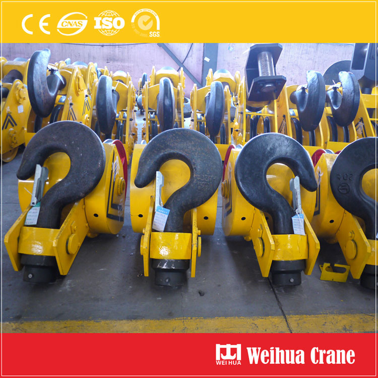 Forklift crane hook