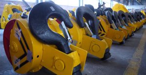 Load testing crane hook procedure