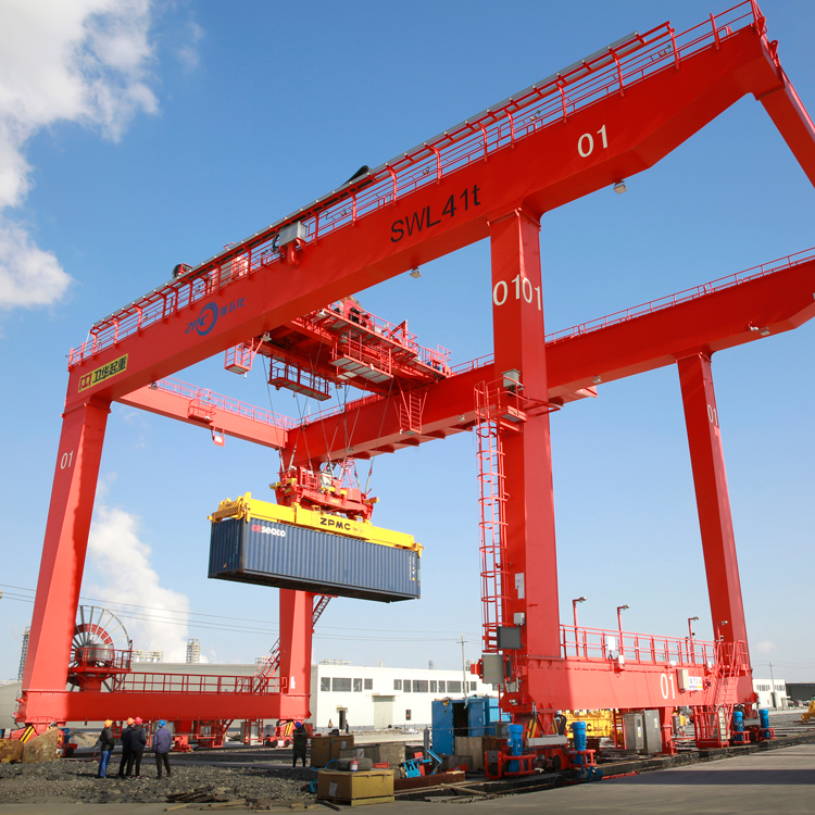 Weihua Port Crane Hook – Reliable Lifting Solution for Port Operations