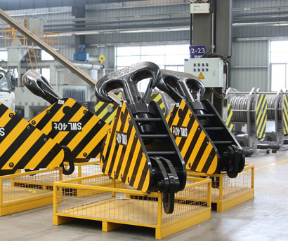 Heavy Duty Lifting Hooks