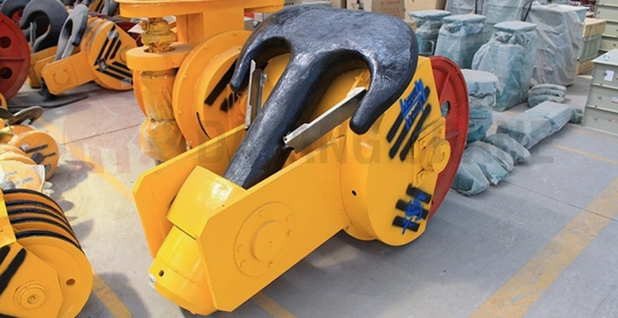 Crane hook accident case studies