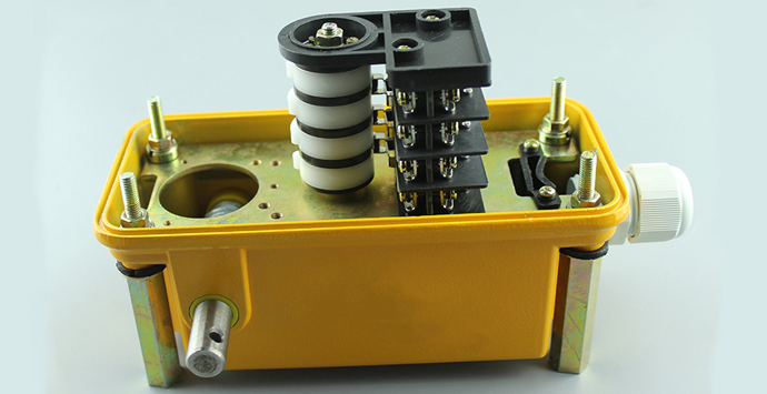 Crane hook proximity limiter