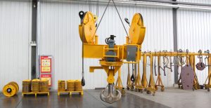 Crane swivel hook
