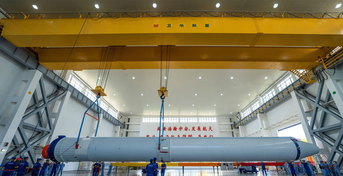 aircraft hangar crane hook