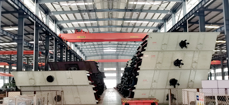 what is an overhead crane?