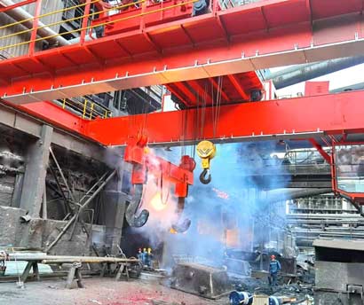 overhead crane for foundry