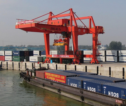 STS quay cranes