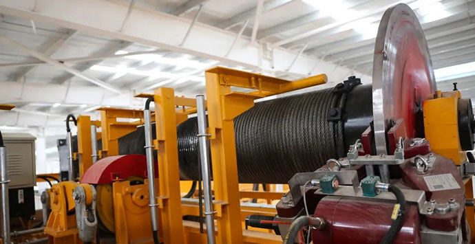 When to replace wire rope on a crane?