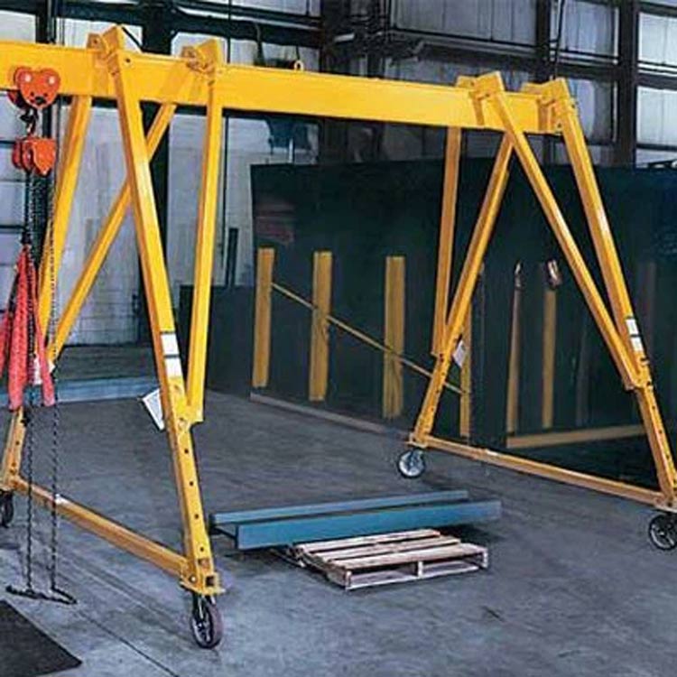 Portable gantry crane