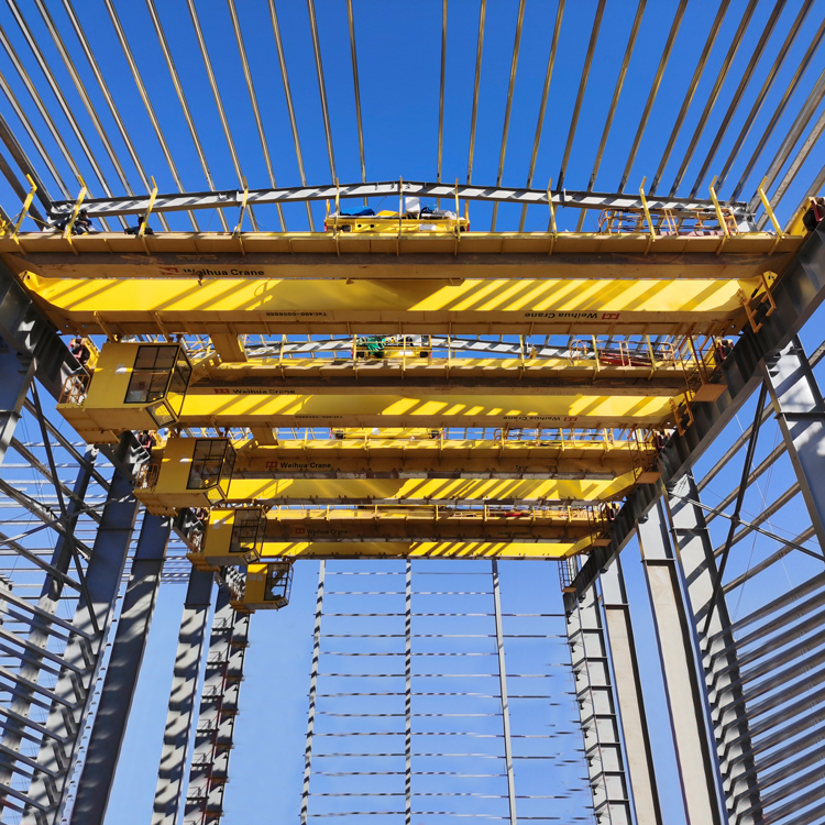 70 Tonne outomatiese brugkrane