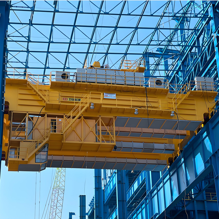 70 Tonne outomatiese brugkrane