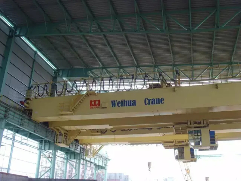 Double Girder Overhead Crane With Hoist