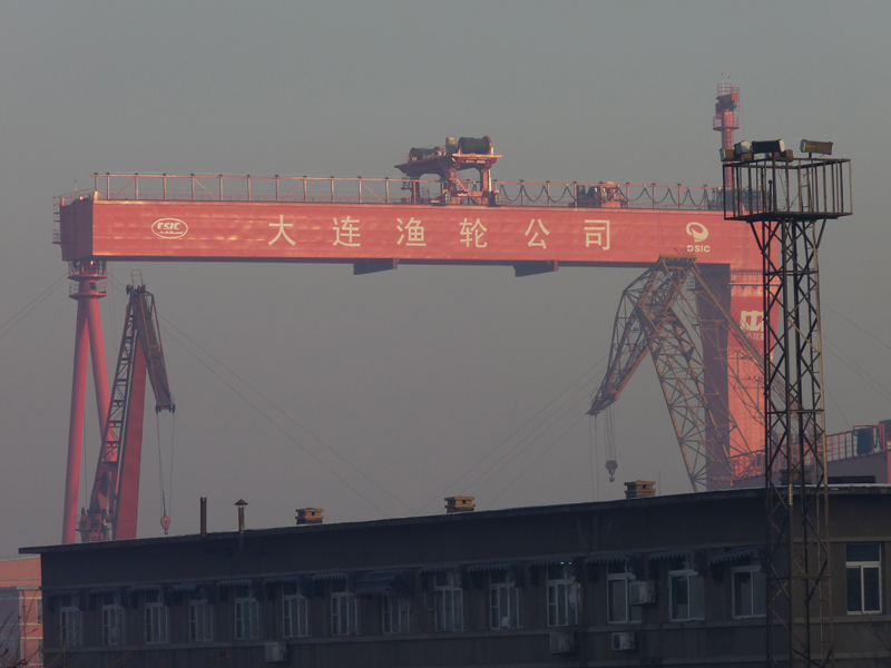 gantry crane for shipyard operations