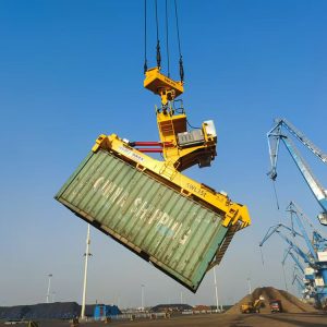 container tipping spreader