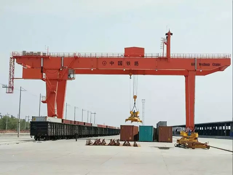 How to use gantry crane?