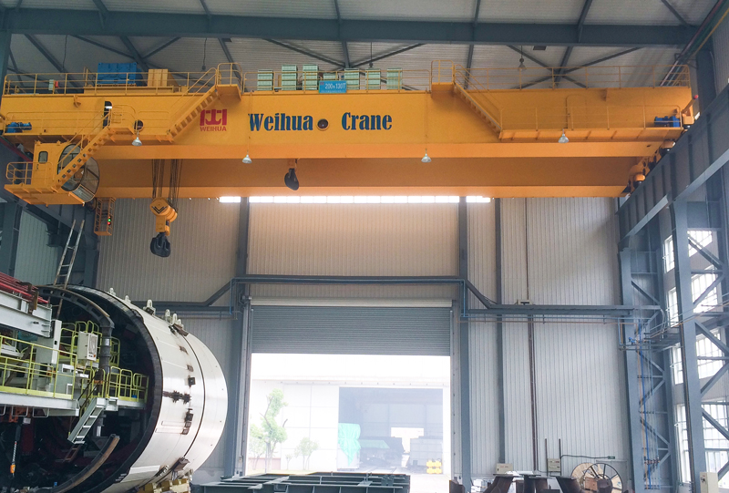 130 Cần cẩu dầm đôi tấn (Cần cẩu EOT)