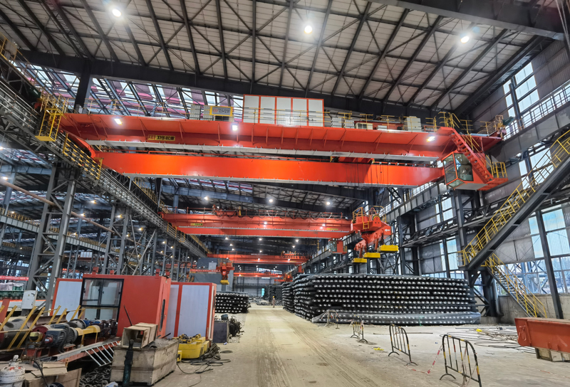 magnetic overhead crane for steel handling