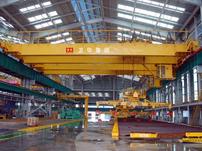 magnetic overhead crane for steel handling