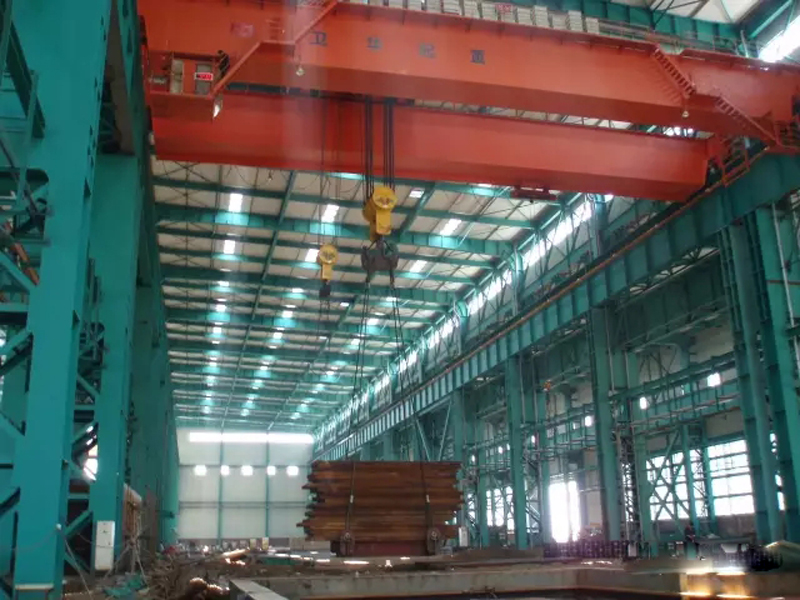 320 tons metallurgy double girder overhead crane