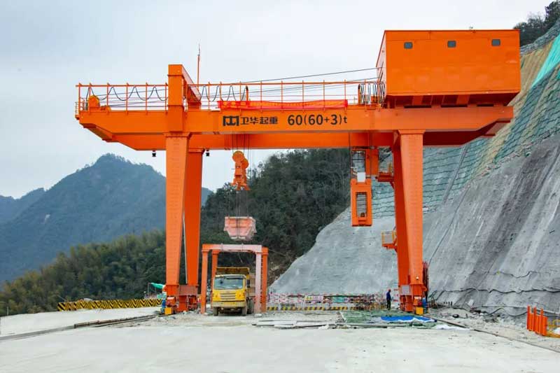 Weihua ultra-high lift shaft special crane
