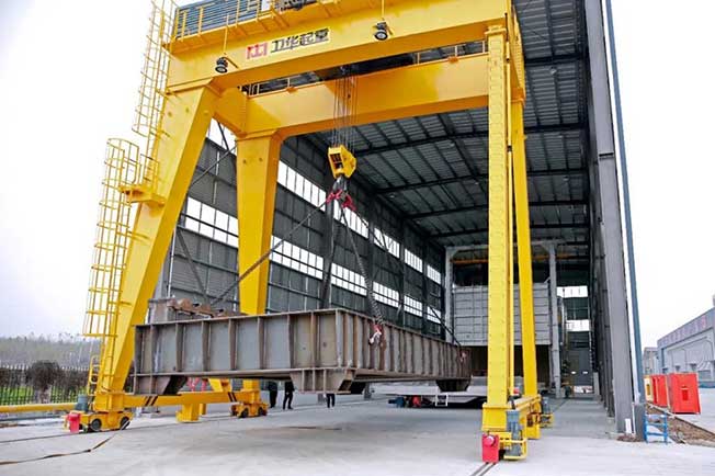 gantry crane for machine shop lifting