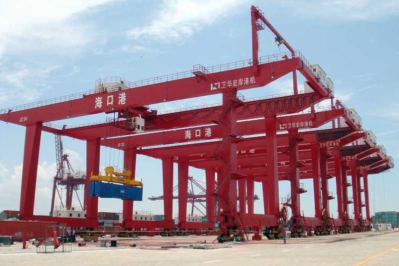 Port container gantry crane