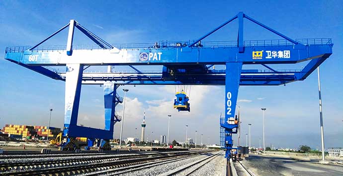 jenis crane kontainer