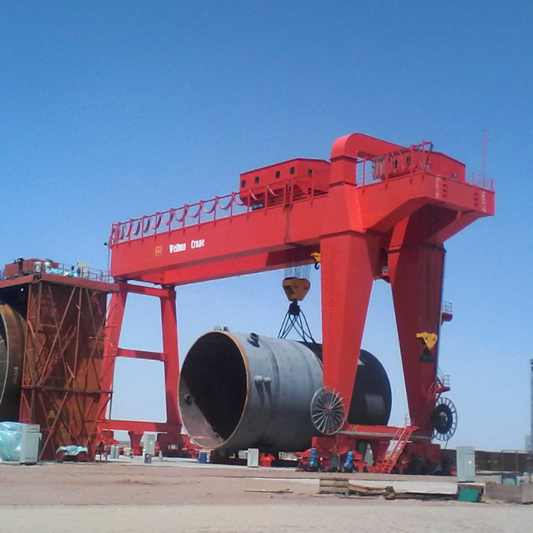 Gantry Cranes Used Outdoors