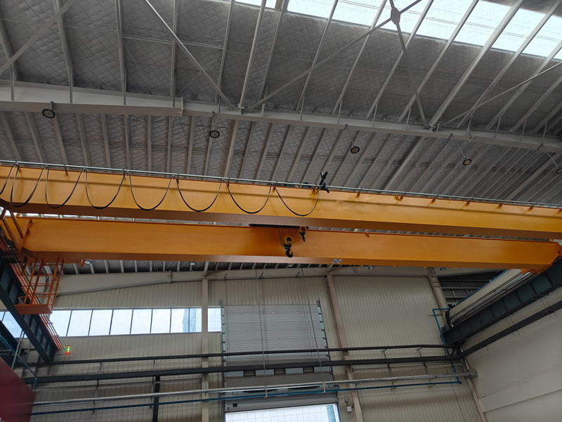 35 ton overhead crane