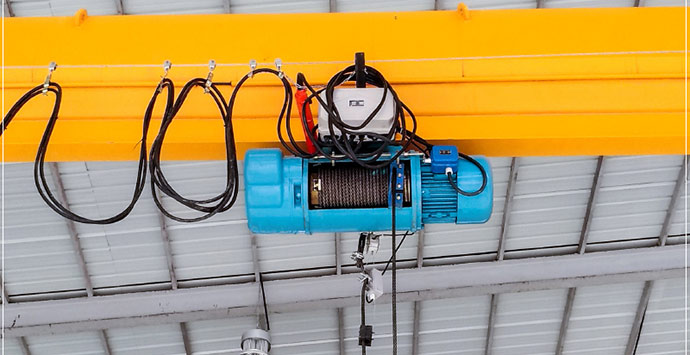 what is an electric hoist