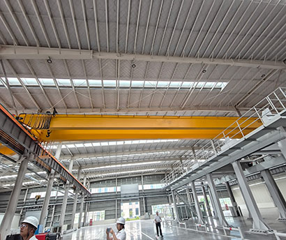 35 ton overhead crane