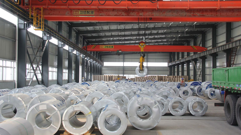 overhead crane used for steel coil handling